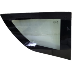 FESTES HINTERES FENSTER...