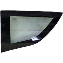 FESTES HINTERES FENSTER...